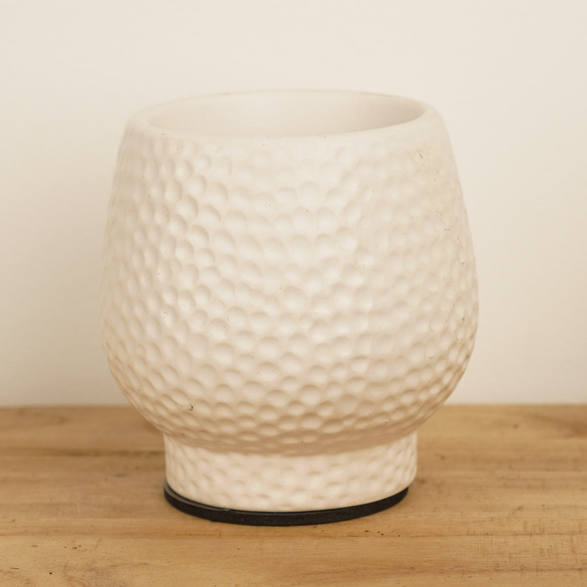 Textured Chalice Pot | White
