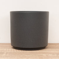 Leon Pot | Granite