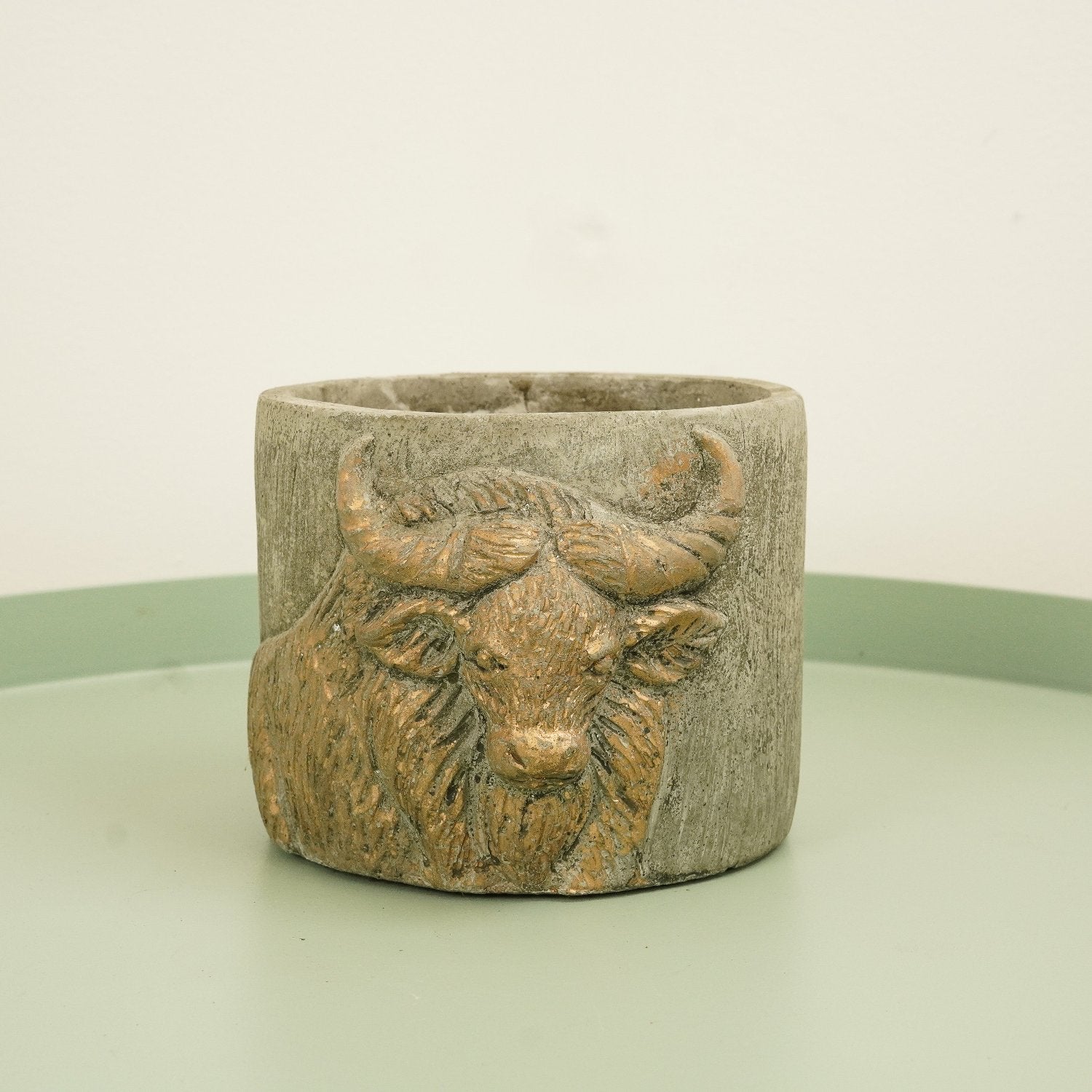 Rustic Animal Pot | Bull