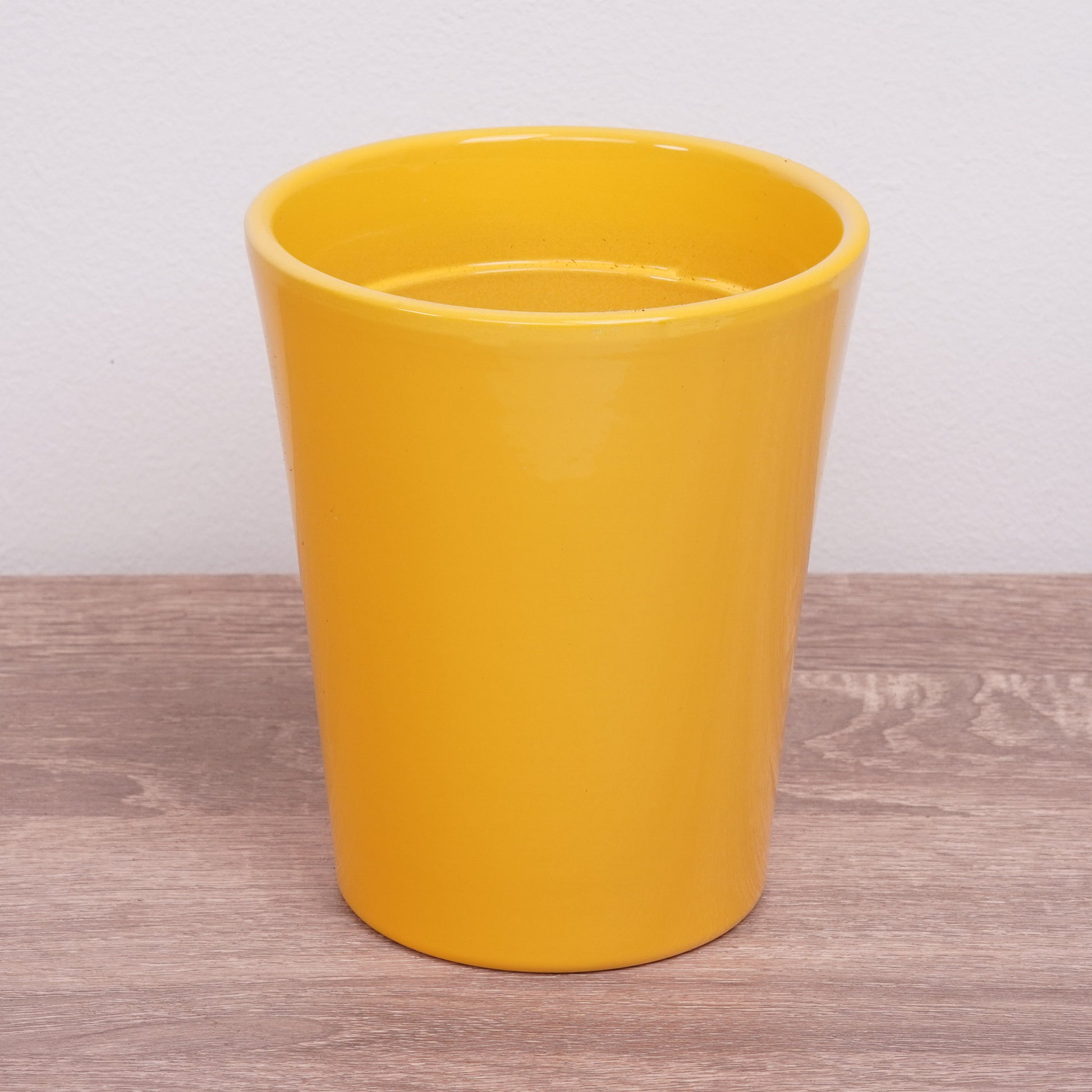 Ollie Plant Pot | Yellow