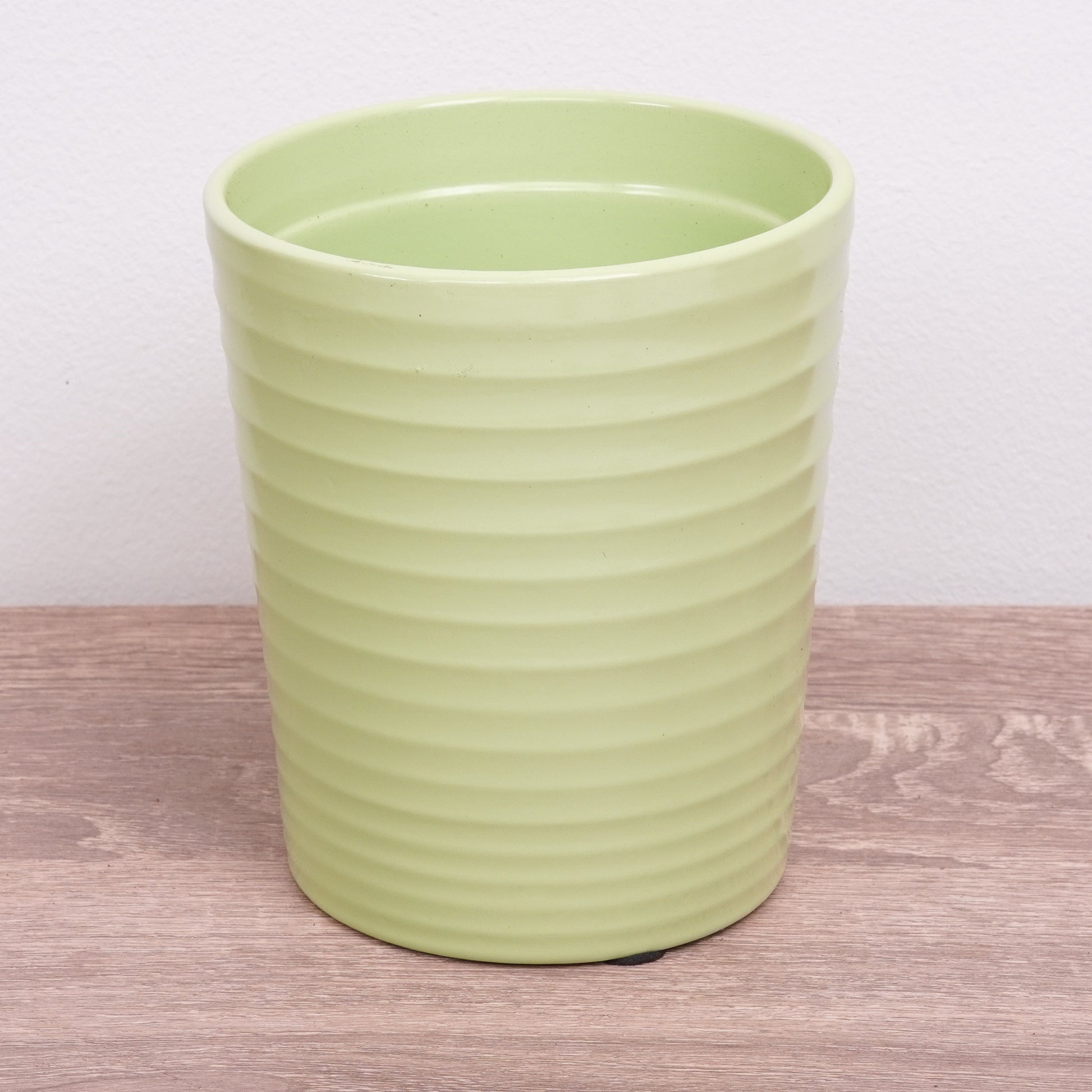 Lily Plant Pot | Green