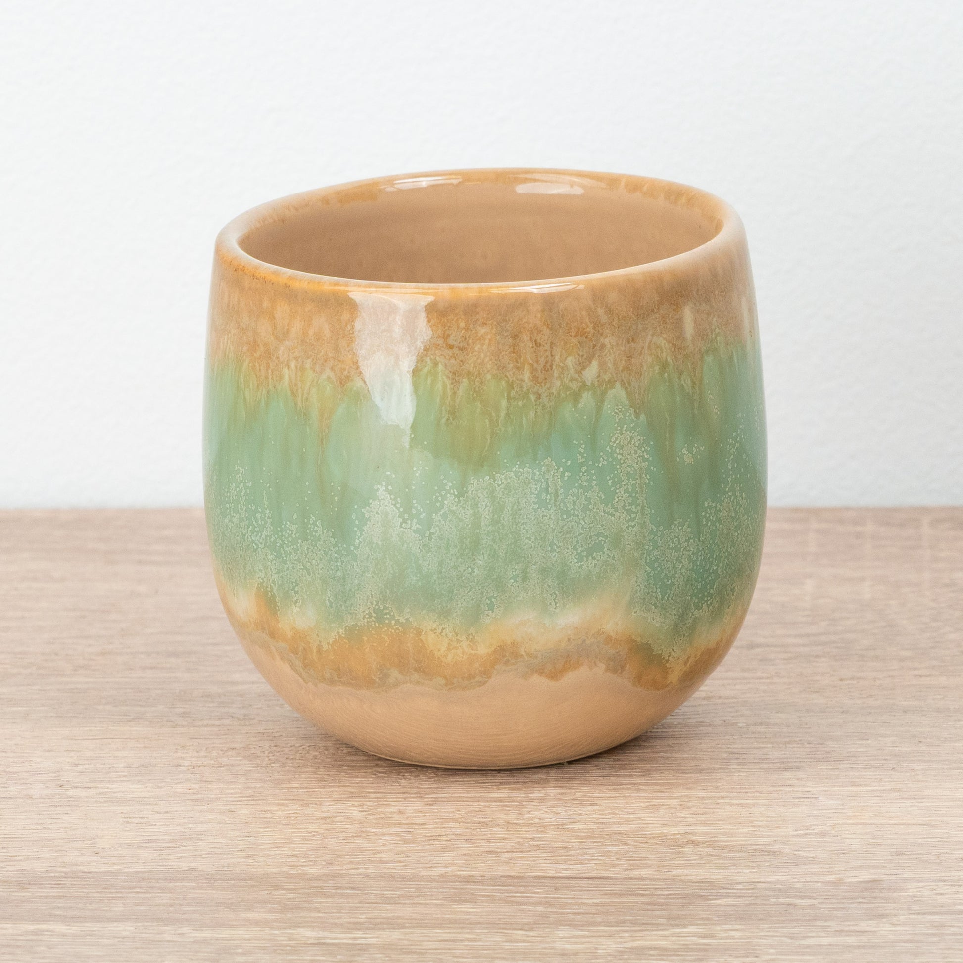 Beach Waves Pot