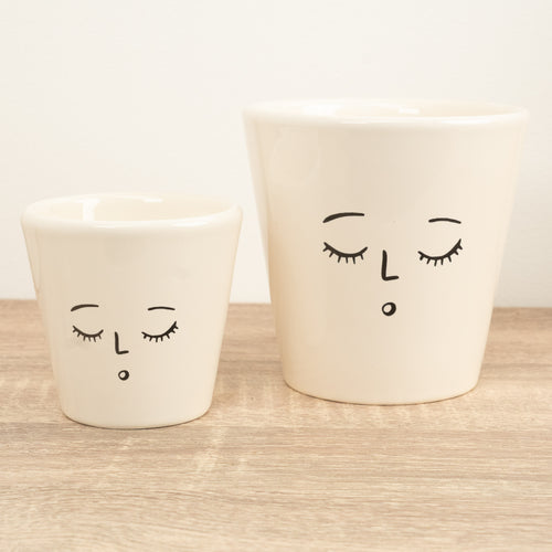 Sleepy Face Pot | White