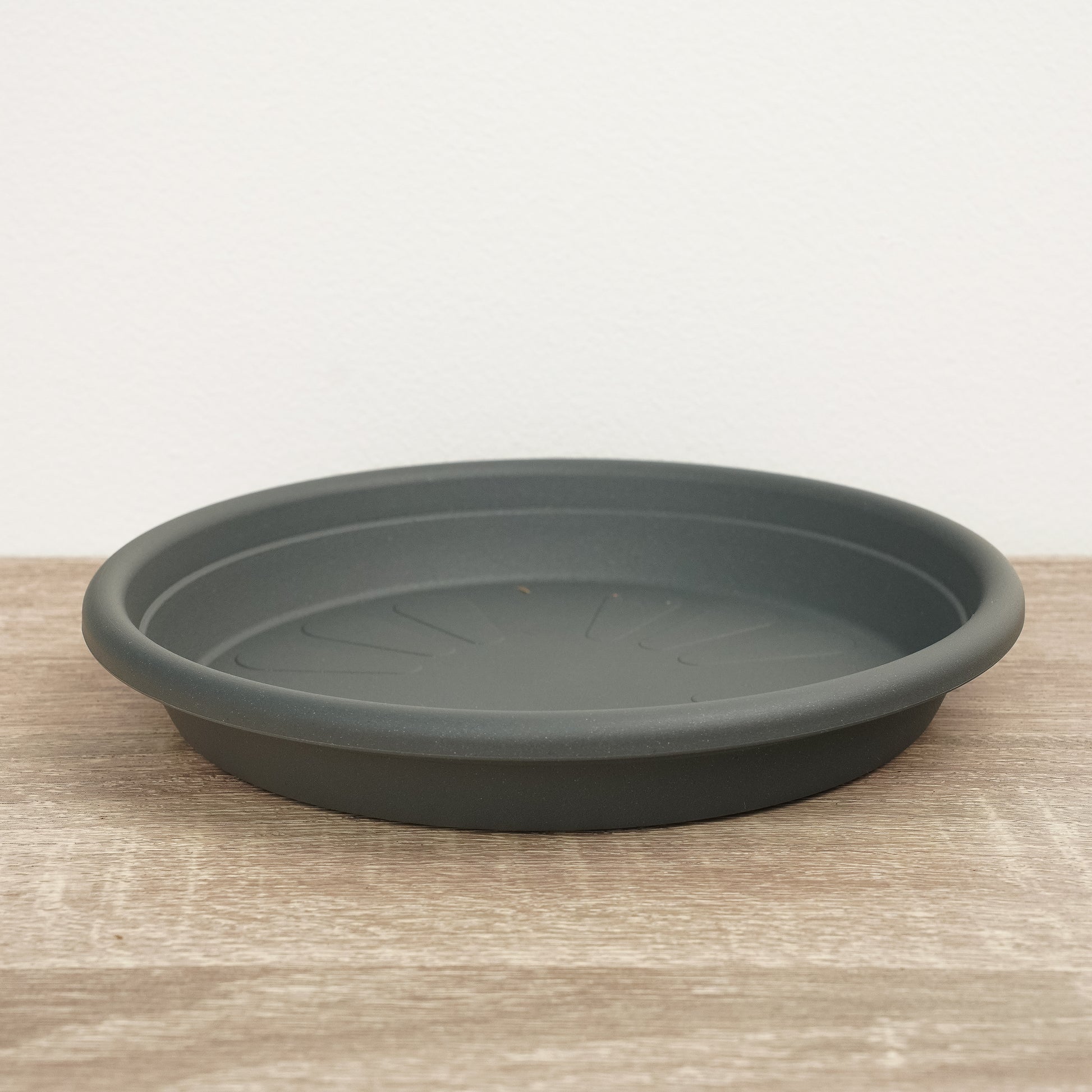 Round Saucer | Graphite
