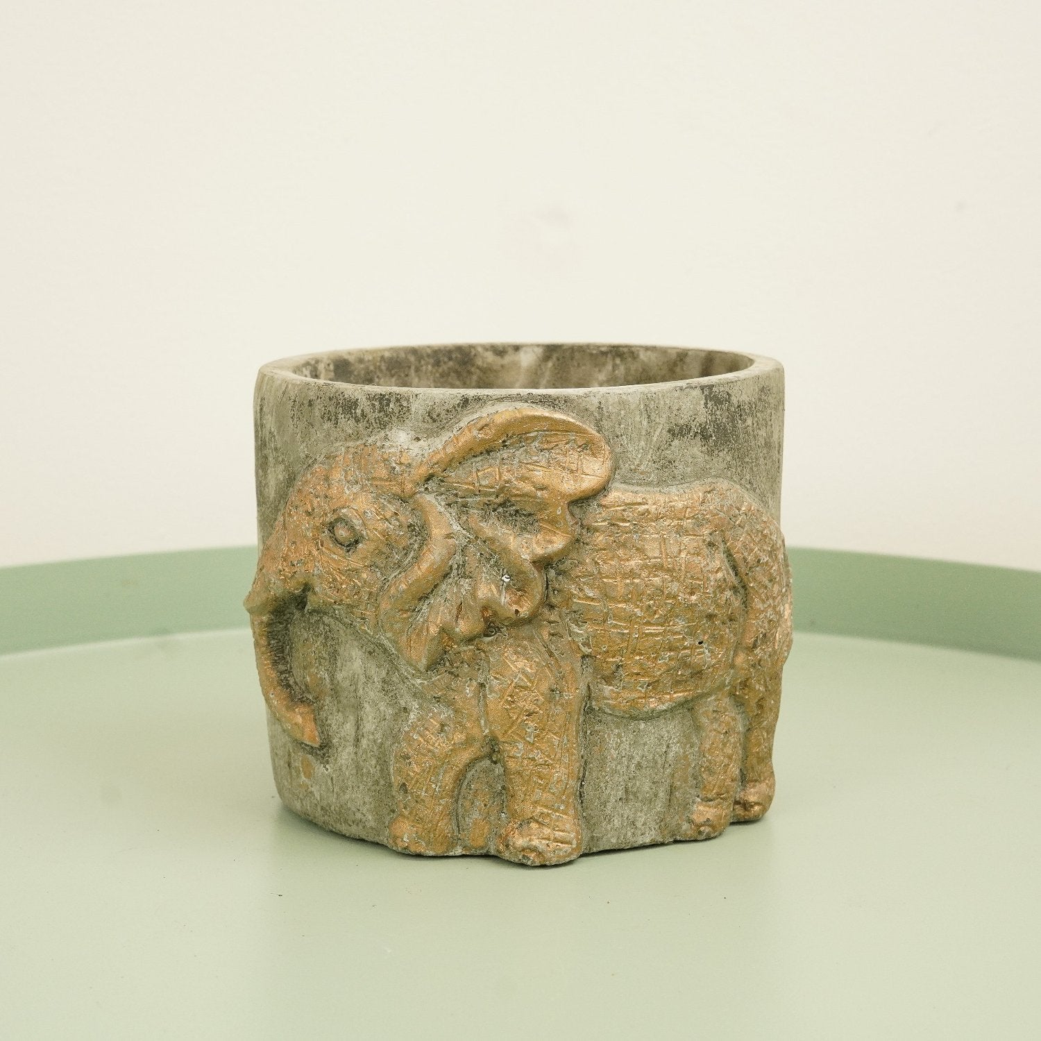 Rustic Animal Pot | Elephant